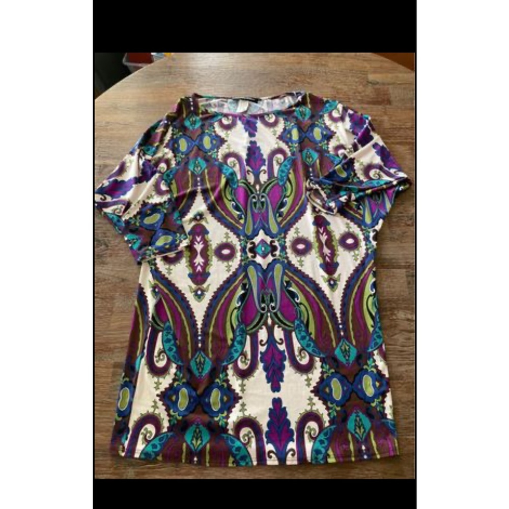 A dressing woman multi colored paisley tunic